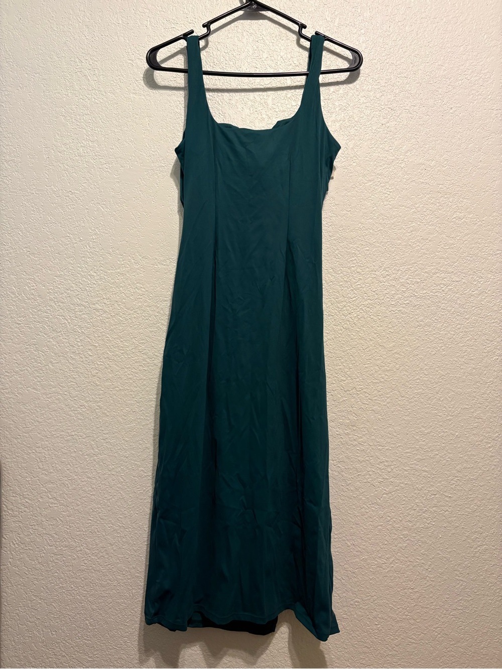 HALARA SoftlyZero Square-Neck Midi Dress with Side Slit Forest Green M NWT - Picture 4 of 6
